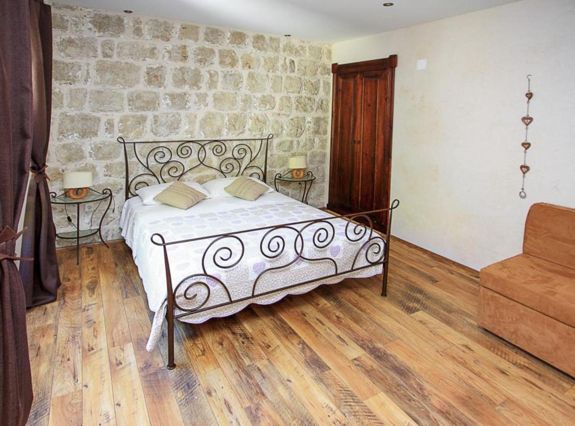 Apartment & Rooms Savonari أوراساك المظهر الخارجي الصورة